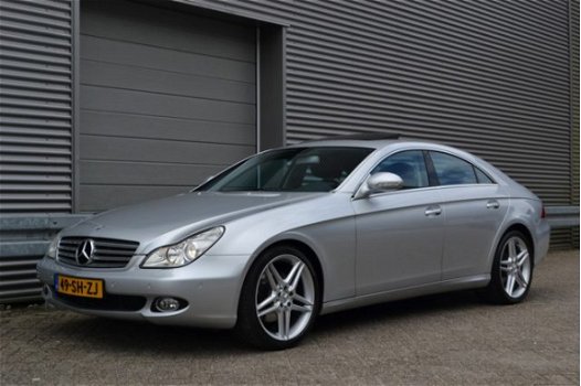 Mercedes-Benz CLS-klasse - 320 CDI AUT. NAV. AMG LEDER DAK NAP ZEER NETTE AUTO Dealer Onderhouden Hi - 1