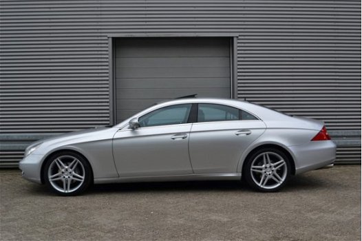 Mercedes-Benz CLS-klasse - 320 CDI AUT. NAV. AMG LEDER DAK NAP ZEER NETTE AUTO Dealer Onderhouden Hi - 1