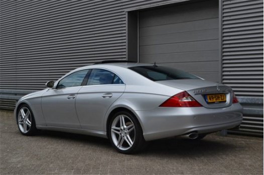 Mercedes-Benz CLS-klasse - 320 CDI AUT. NAV. AMG LEDER DAK NAP ZEER NETTE AUTO Dealer Onderhouden Hi - 1