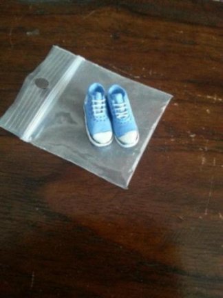 poppenhuis miniaturen converse baseball schoentjes - nr. 1