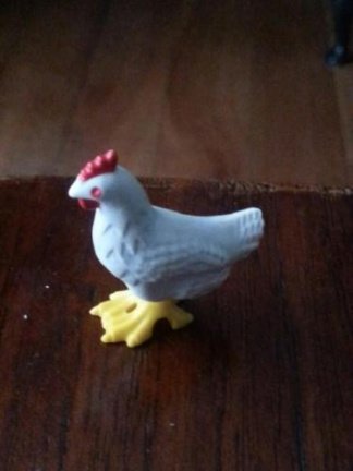 poppenhuis miniaturen witte kip - nr. 1