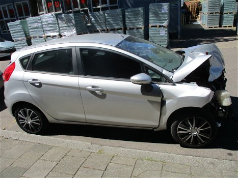 Ford Fiesta 1.25 16V. 2010 5drs Onderdelen en Plaatwerk - 2