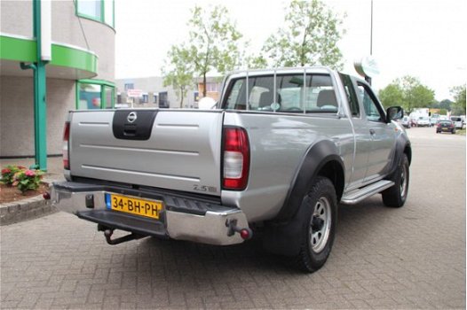 Nissan King Cab - Pick-up 2.5 DTI 4-LOOK LUXURY / NAP - 1