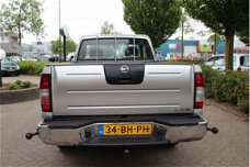 Nissan King Cab - Pick-up 2.5 DTI 4-LOOK LUXURY / NAP