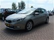 Kia Cee'd - 1.6 GDI Eco Dynamics 135 PK Plus Pack - 1 - Thumbnail