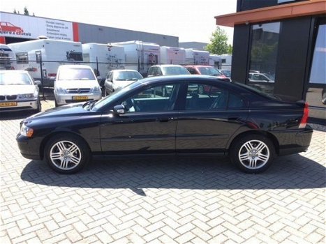 Volvo S60 - 2.4 Edition BJ`06 NAVI/LEDER/LMV/242DKM NAP APK 11 2020 - 1