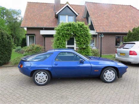 Porsche 928 - S2 Aut - 1