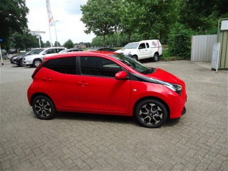 Toyota Aygo - 1.0 VVT-i x-first x-connect - 1