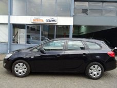 Opel Astra Sports Tourer - 1.7 CDTi Edition