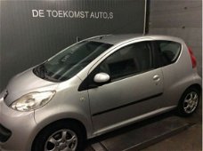 Peugeot 107 - 1.0 xr