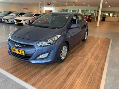 Hyundai i30 - 1.4i i-Drive Cool, met airco - 1