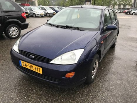 Ford Focus - 1.6 16v Ghia - 1