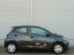 Toyota Aygo - 1.0 VVT-i x-fun 5drs Airconditioning Bluetooth - 1 - Thumbnail