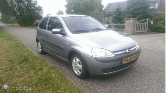 Opel Corsa - - 1.2-16V Essentia bj: 2003 Navi Airco Apk - 1