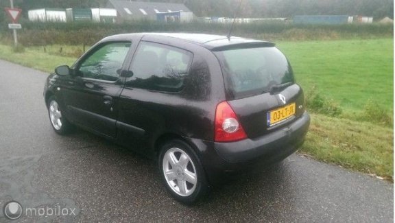 Renault Clio - - 1.6 16v Arico Apk CV NAP bj:2003 Sport - 1