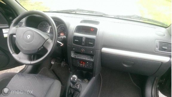 Renault Clio - - 1.6 16v Arico Apk CV NAP bj:2003 Sport - 1