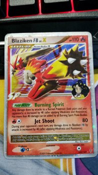 Blaziken FB LV.X 142/147 Platinum Supreme Victors gebruikt - 1