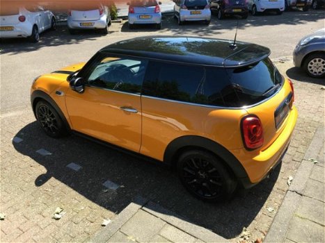 Mini Mini Cooper - 1.5 136pk/Airco/Leder-stof - 1