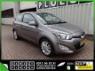 Hyundai i20 - 1.1 D Navigarie Parkeersens 1L op 30KM BUSINESS EDITION - 1 - Thumbnail