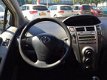 Toyota Yaris - 1.3 16v VVT-i Comfort info Roel 0492-588951 - 1 - Thumbnail