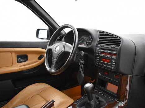BMW 3-serie Cabrio - 318I + HARDTOP / LEDER / CLIMATE CONTROL - 1