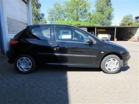 Peugeot 206 - 1.4 X-line - 1