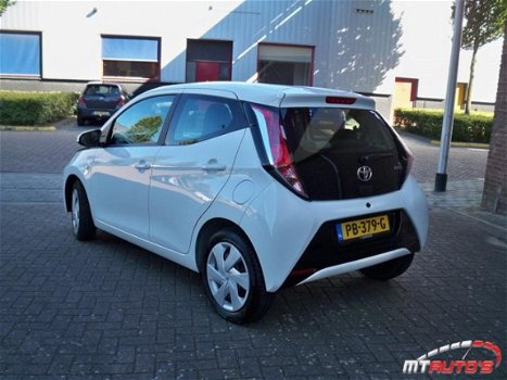 Toyota Aygo - 1.0 VVT-i x-wave - 1