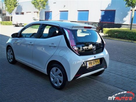 Toyota Aygo - 1.0 VVT-i x-wave - 1