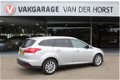 Ford Focus Wagon - 1.0 Titanium Wagon Navigatie, climate control, cruise control - 1 - Thumbnail