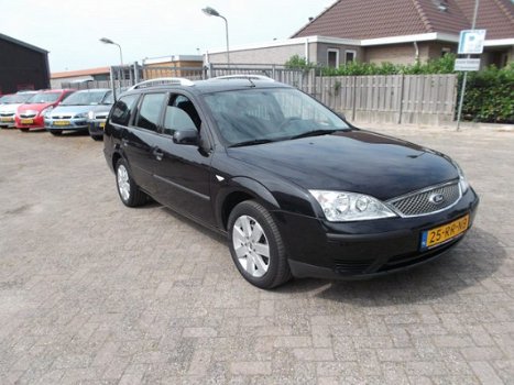 Ford Mondeo Wagon - 1.8-16V TREND - 1