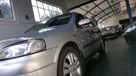 Opel Astra - 1.6 SPORT Mooie 5 drs Dealeronderhouden - 1