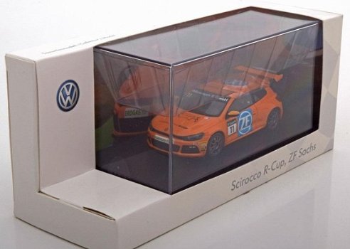 1:43 Spark VW Scirocco #11 R-Cup ZF Sachs 2012 orange - 3