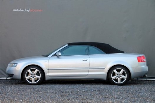 Audi A4 Cabriolet - 2.4 V6 Pro Line - 170 pk *Leer / Xenon / NAP - 1