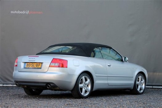 Audi A4 Cabriolet - 2.4 V6 Pro Line - 170 pk *Leer / Xenon / NAP - 1