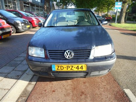 Volkswagen Bora - 1.9 TDI 66KW Trendline airco - 1