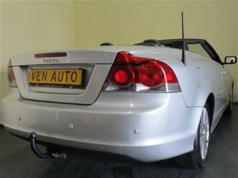 Volvo C70 Convertible - 2.4i Momentum - 1