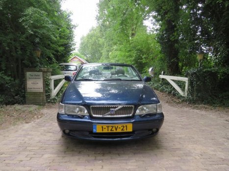 Volvo C70 Convertible - 2.4 T Luxury , 193 pk, Leer, Clima, 2e Eigenaar. - 1