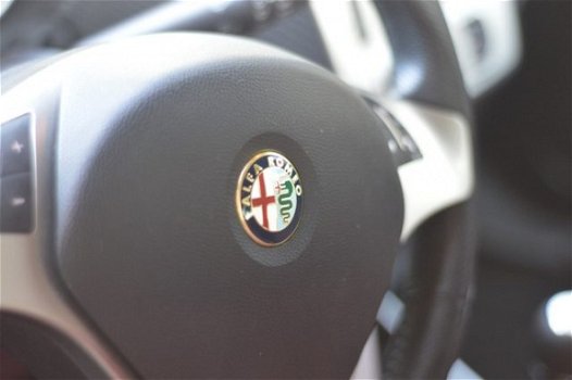 Alfa Romeo MiTo - 1.3 JTDm ECO Distinctive - 1