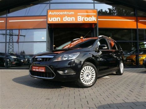 Ford Focus - 1.8 titanium flexifuel climate controle elec pakket dakrails chroom pakket lmv incl. ni - 1