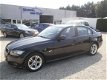 BMW 3-serie - 318i Luxury Line Automaat - 1 - Thumbnail