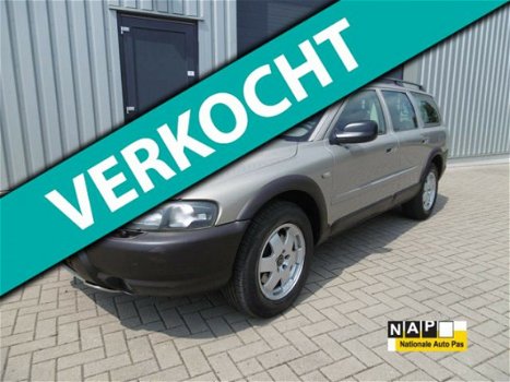 Volvo V70 Cross Country - 2.4 T Prestige Line Airco Clima Leer - 1