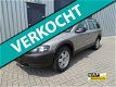 Volvo V70 Cross Country - 2.4 T Prestige Line Airco Clima Leer - 1 - Thumbnail