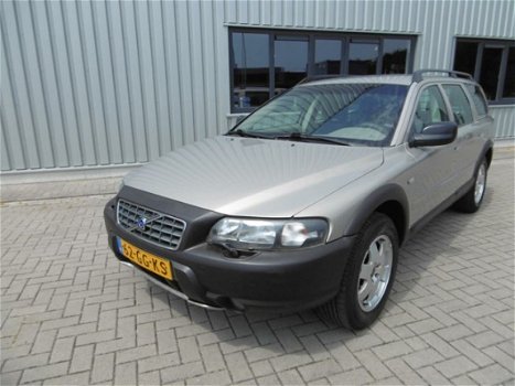 Volvo V70 Cross Country - 2.4 T Prestige Line Airco Clima Leer - 1