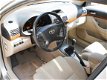 Toyota Avensis Wagon - 1.8 VVTi Linea Sol - 1 - Thumbnail