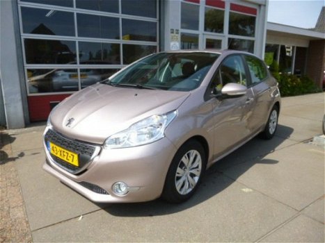 Peugeot 208 - 1.4 Active CRUISE/AIRCO/PDC - 1