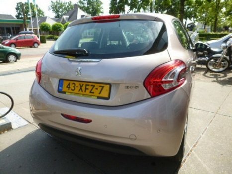 Peugeot 208 - 1.4 Active CRUISE/AIRCO/PDC - 1