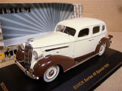 1:43 Ixo MUS059 Buick Series 40 Special sedan 1936 beige-brown - 0