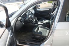 BMW X1 - 1.8D SDRIVE UPGRADE EDITION Navigatie panoramadak Xenon Leder