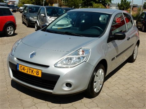 Renault Clio - 1.2 TCE SPECIAL LINE / NAVI / AIRCO - 1