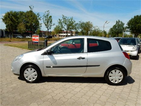 Renault Clio - 1.2 TCE SPECIAL LINE / NAVI / AIRCO - 1